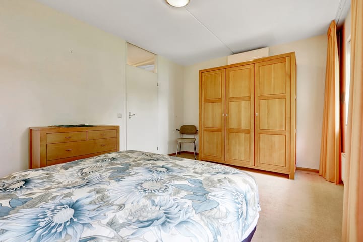 Foto 15 van Golda Meirsingel 15