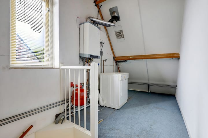 Foto 21 van Golda Meirsingel 15