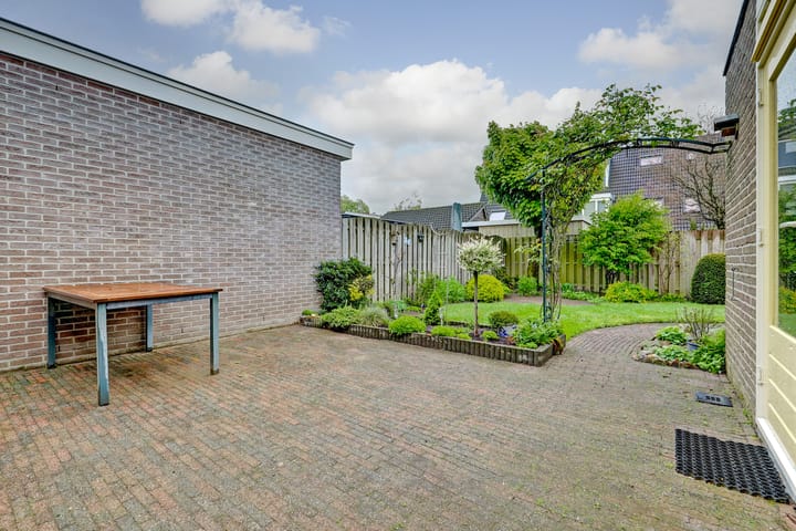 Foto 26 van Golda Meirsingel 15