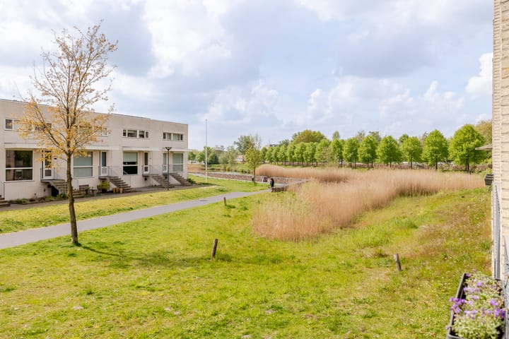 Foto 42 van Prinses van Lotharingenstraat 90