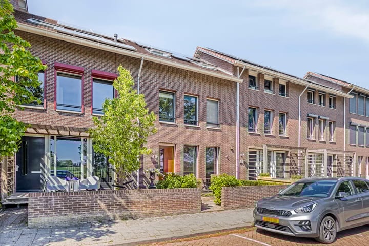 Foto 2 van Valeriaan 43