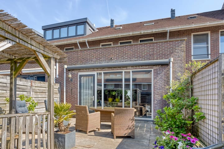 Foto 24 van Valeriaan 43