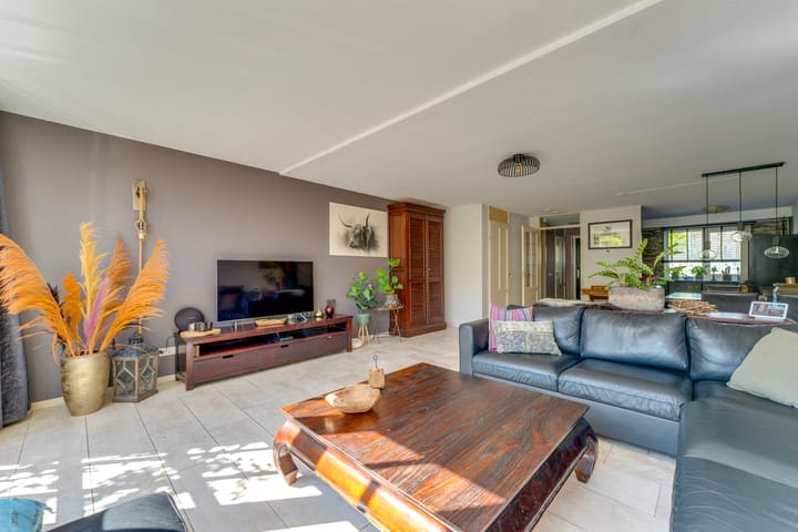 Foto 4 van Pronkmos 23