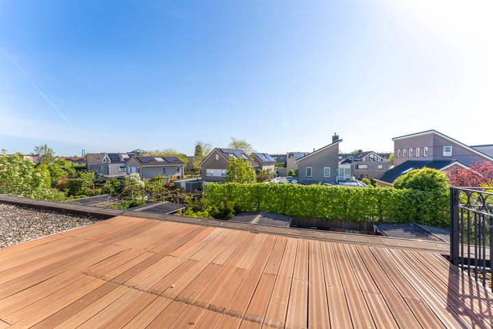 Photo 21 of Pronkmos 23