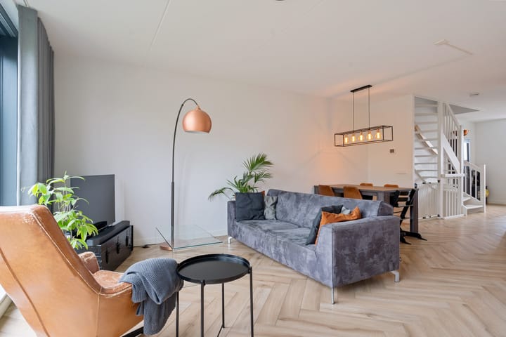 Foto 18 van Nannie van Wehlstraat 304