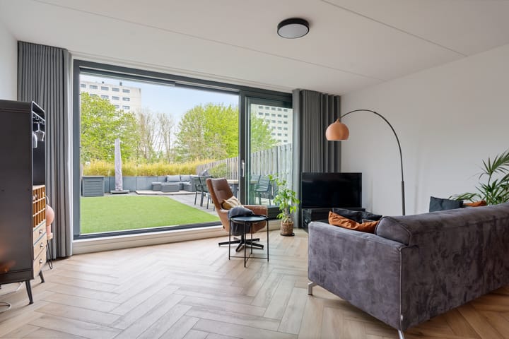 Foto 20 van Nannie van Wehlstraat 304