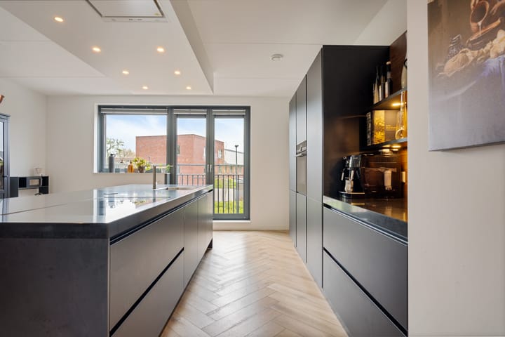 Foto 30 van Nannie van Wehlstraat 304