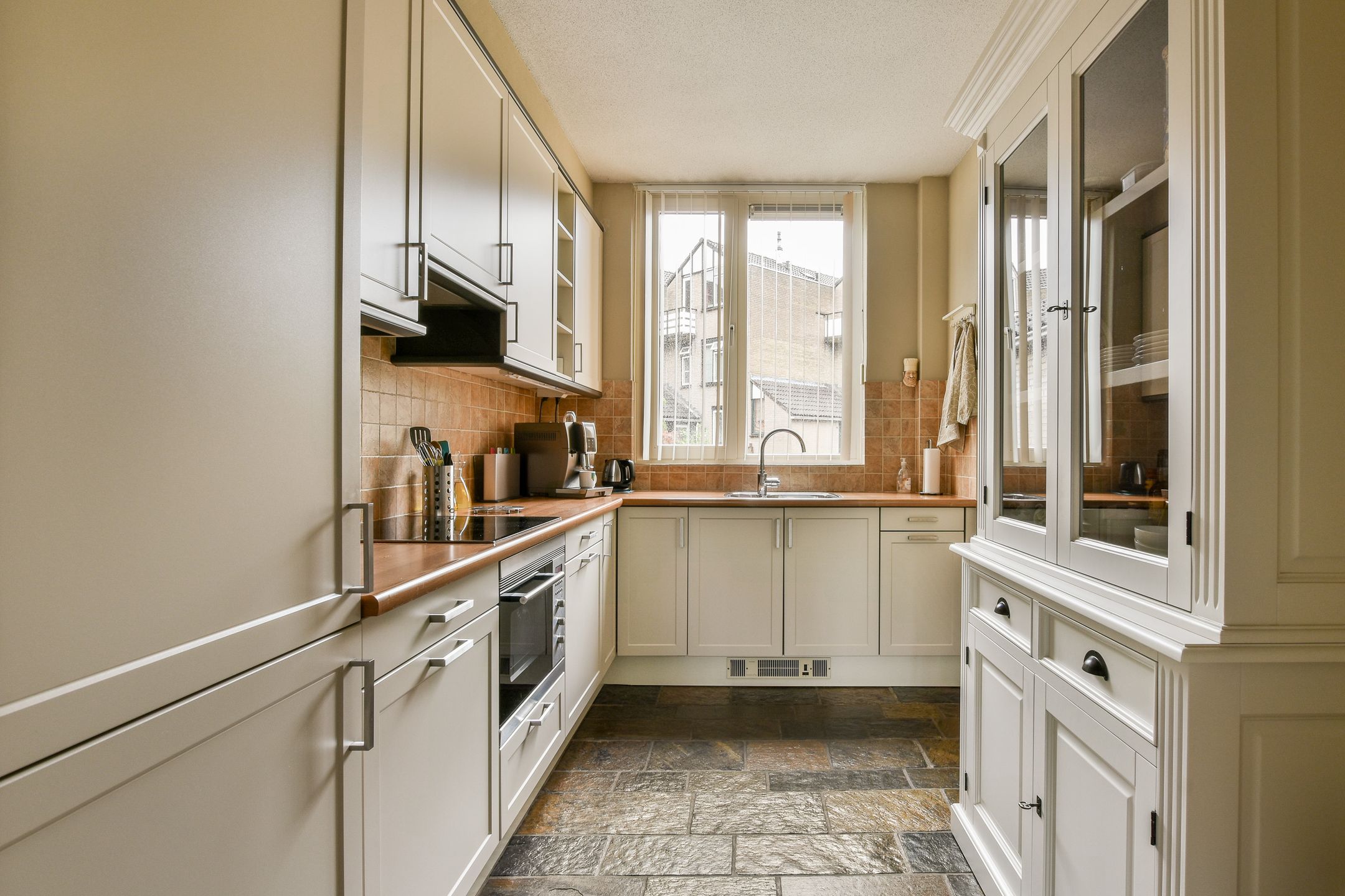 Photo 3 of Albrechtsveld 52