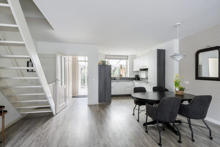 Foto 10 van Kortenaerstraat 16