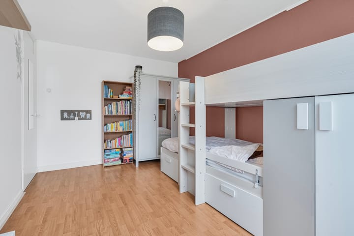 Foto 16 van Theo van Doesburgplantsoen 24