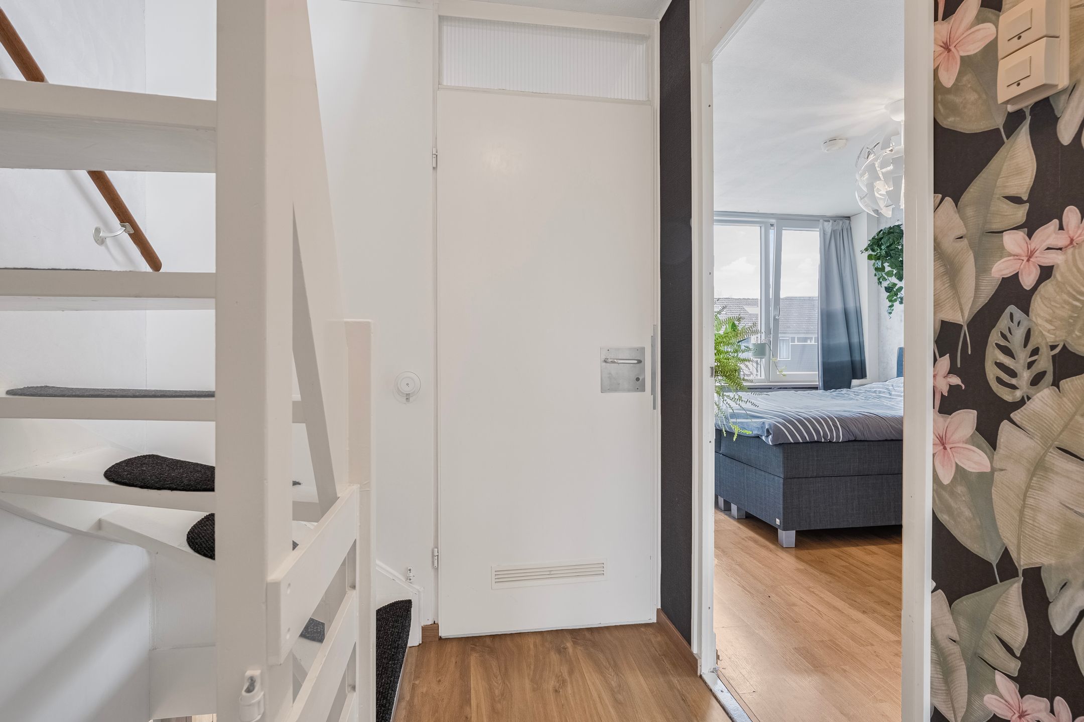 Foto 21 van Theo van Doesburgplantsoen 24