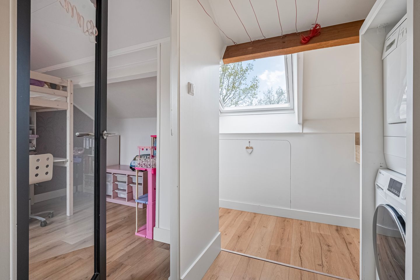 Foto 25 van Theo van Doesburgplantsoen 24