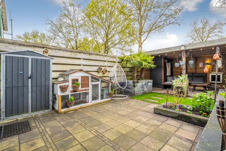 Foto 27 van Theo van Doesburgplantsoen 24