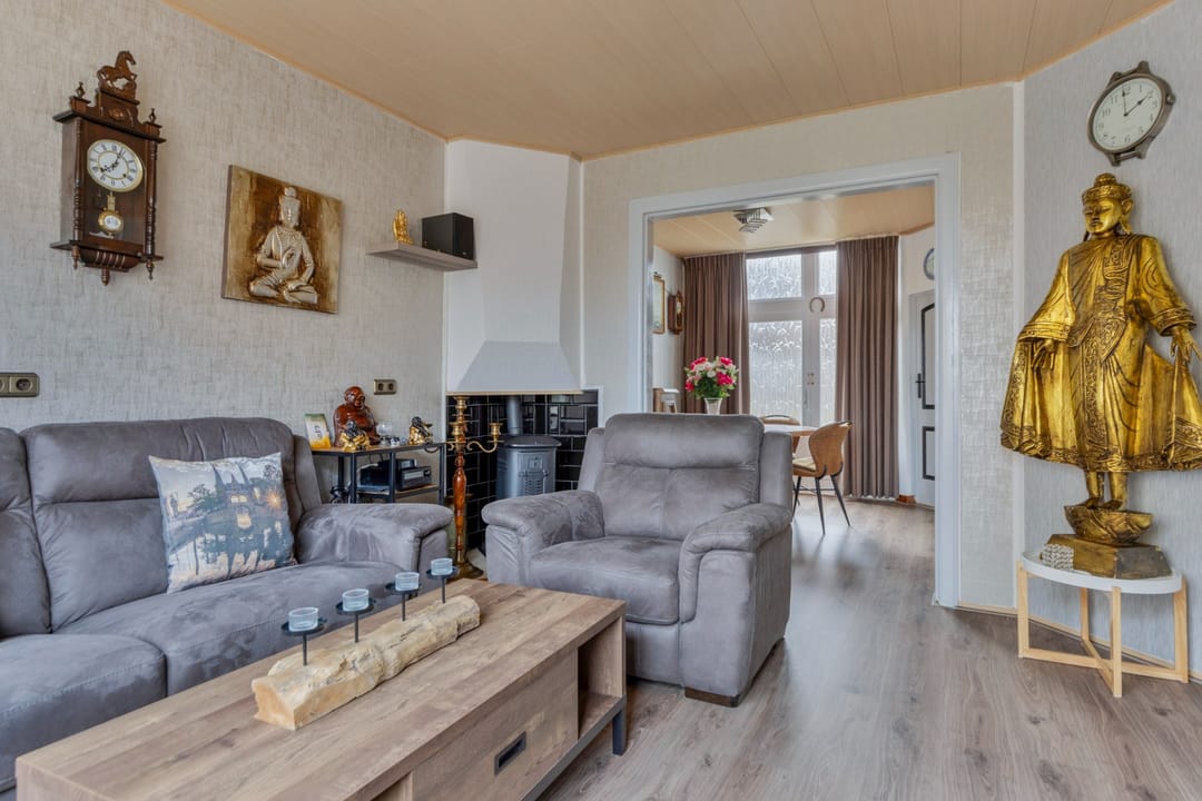 Foto 8 van Ernst Casimirstraat 8