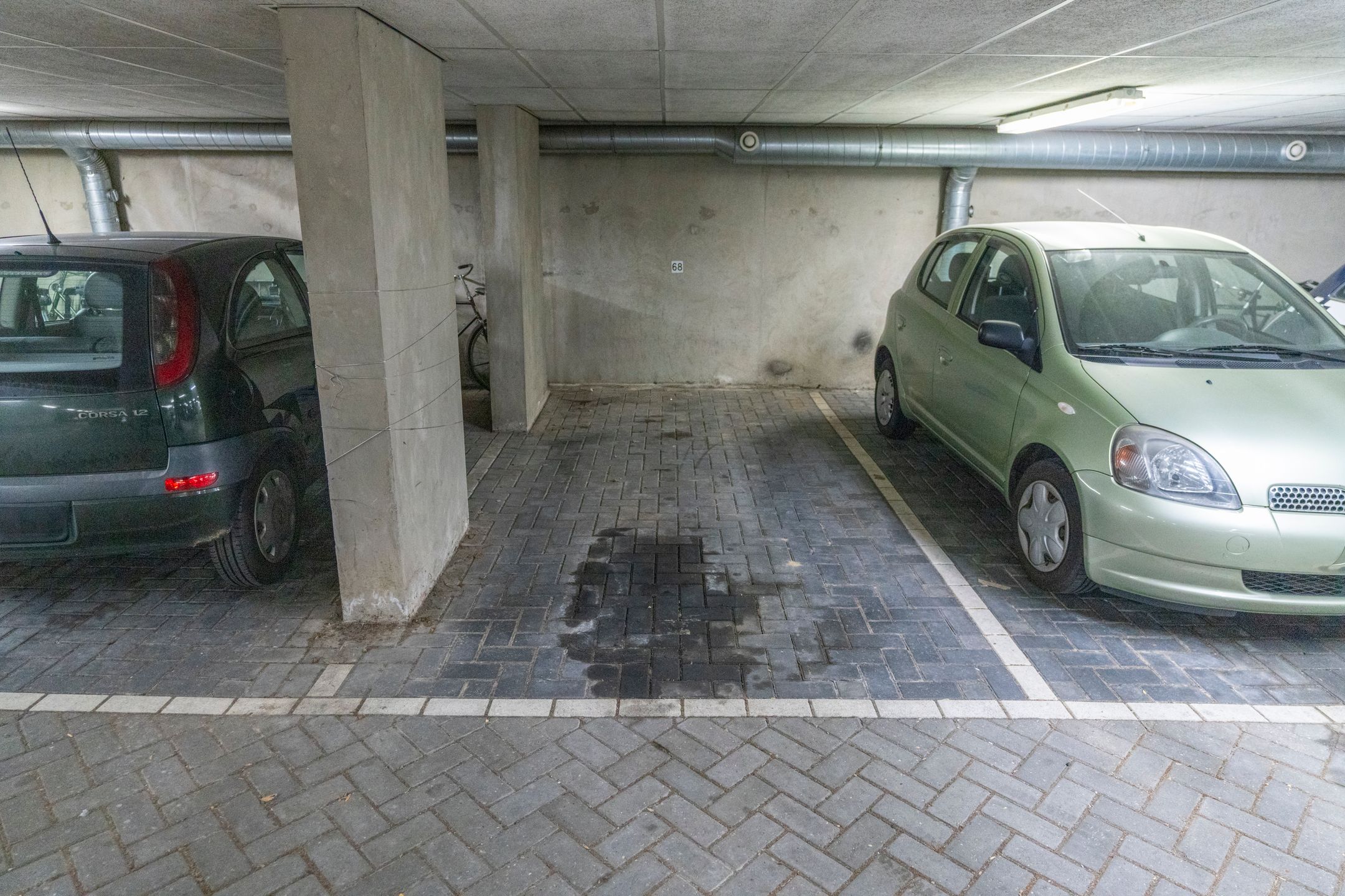 Photo 36 of Reyer Anslostraat 66