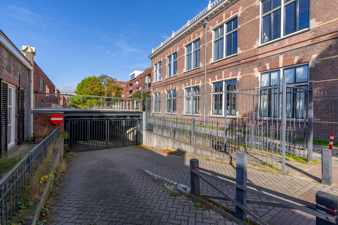 Photo 38 of Reyer Anslostraat 66