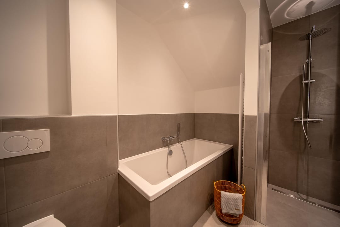 Photo 23 of Witte de Withstraat 20