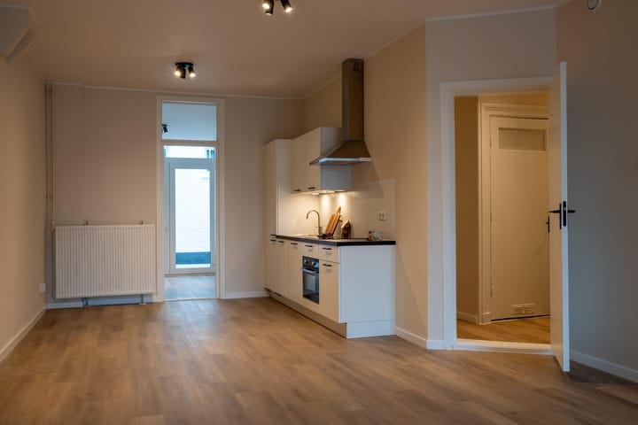 Foto 31 van Witte de Withstraat 20