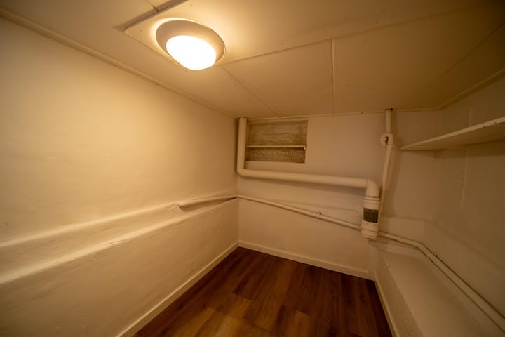 Foto 33 van Witte de Withstraat 20