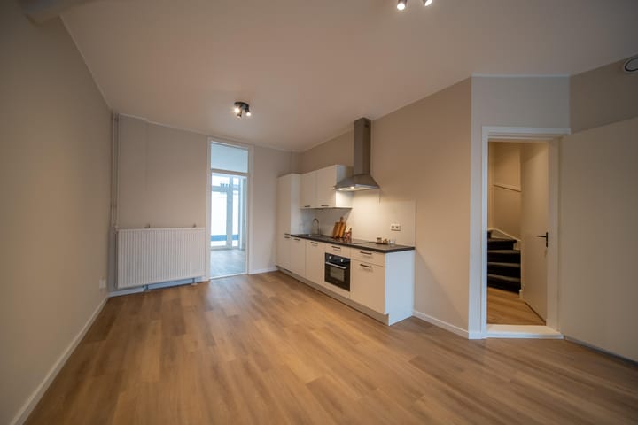 Foto 9 van Witte de Withstraat 20