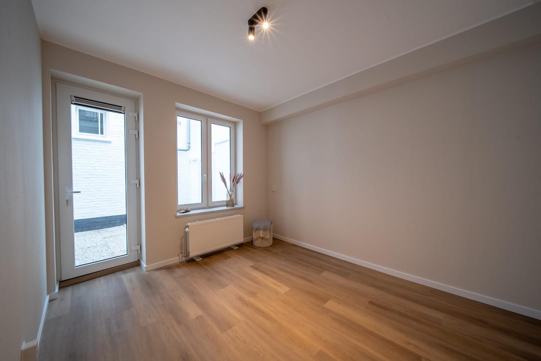 Photo 26 of Witte de Withstraat 20