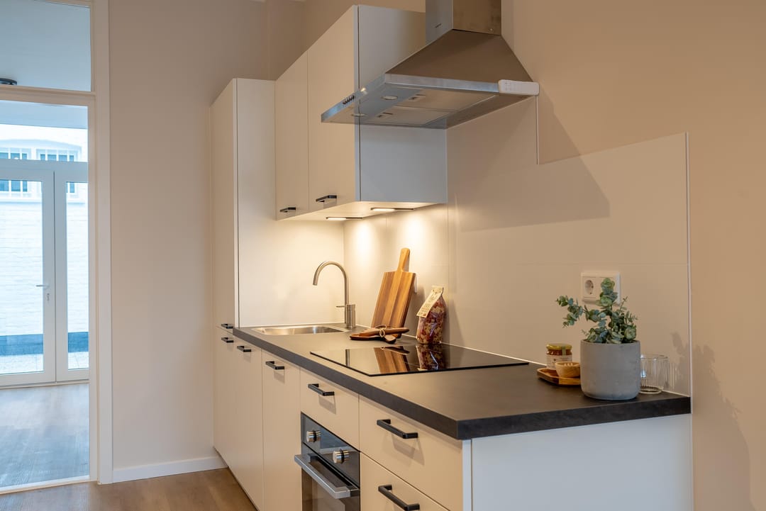 Photo 7 of Witte de Withstraat 20