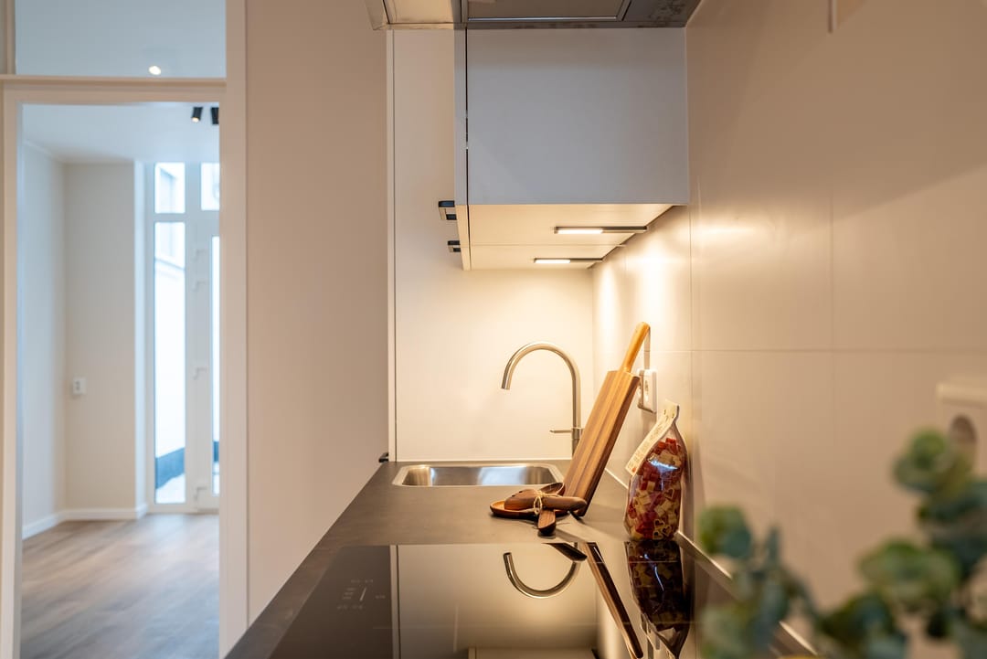 Photo 2 of Witte de Withstraat 20