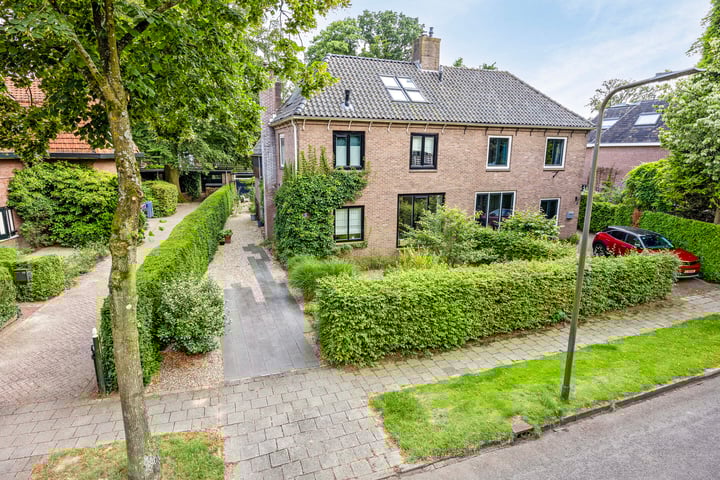 van Galenlaan 13