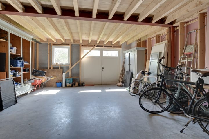 Photo 36 of Tuinstraat 47