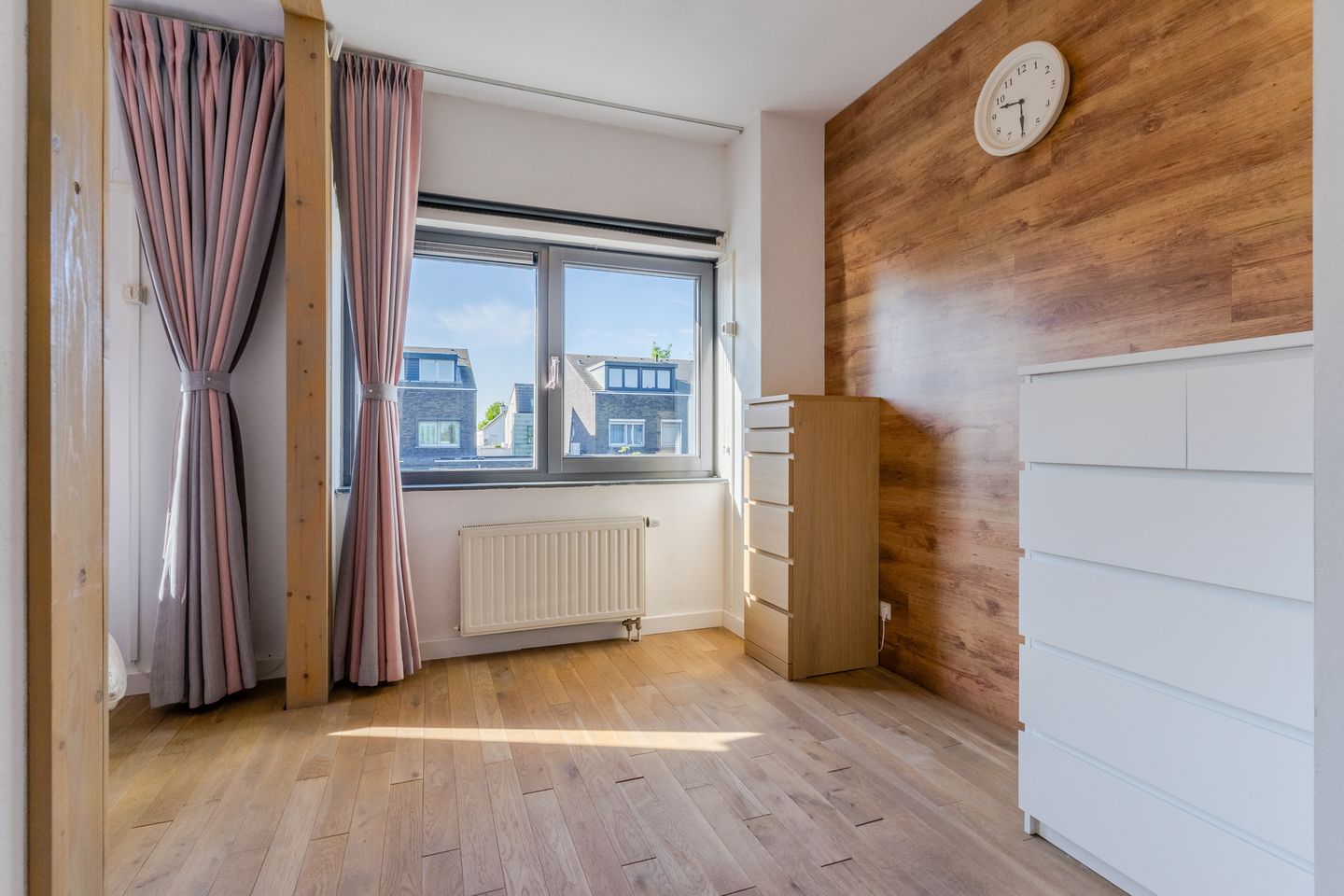 Foto 19 van Graslelie 60