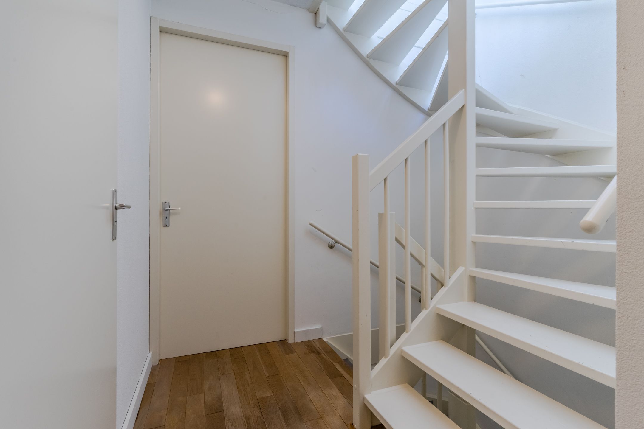 Foto 27 van Graslelie 60