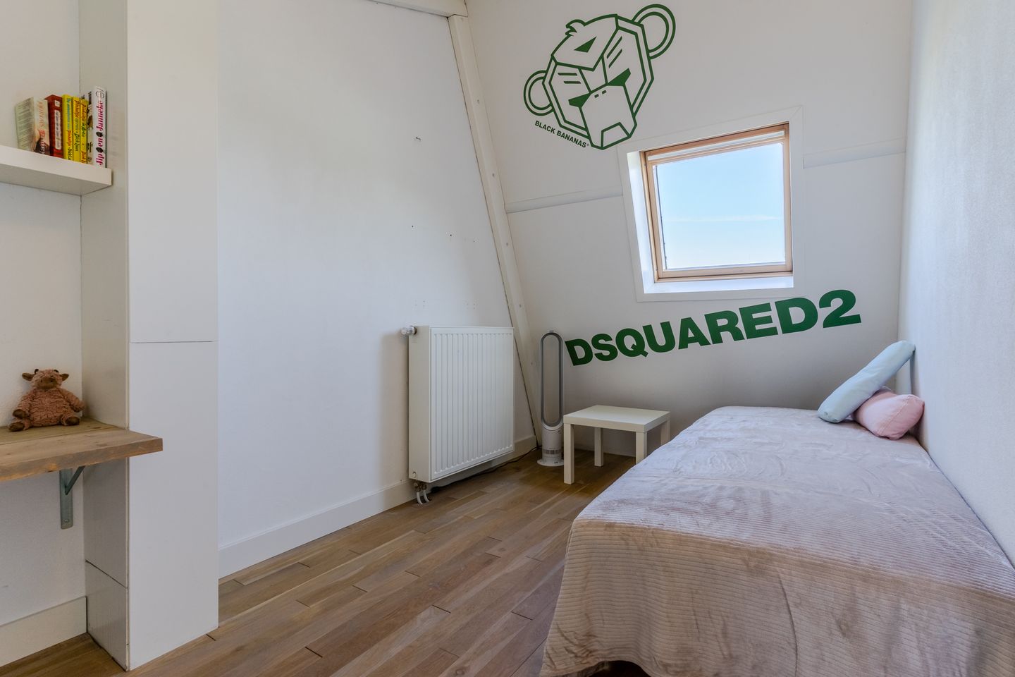 Foto 29 van Graslelie 60