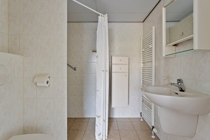 Foto 13 van 1e Wormenseweg 196