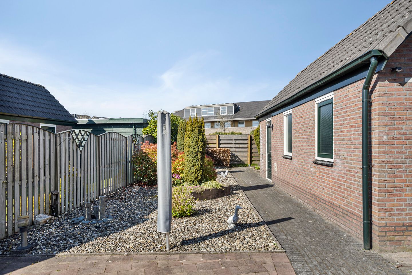 Foto 19 van 1e Wormenseweg 196