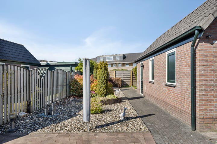 Foto 19 van 1e Wormenseweg 196