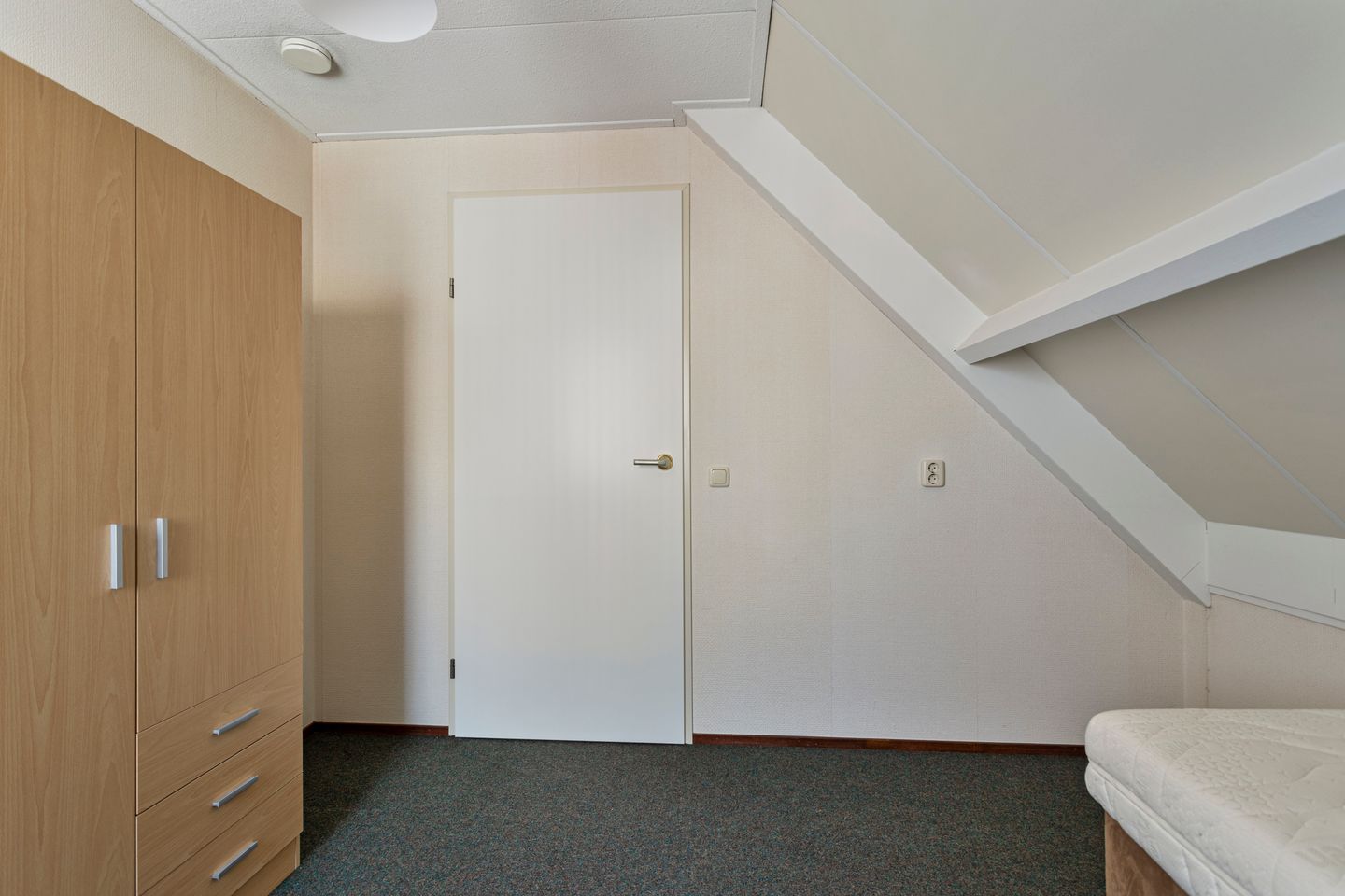 Foto 25 van 1e Wormenseweg 196