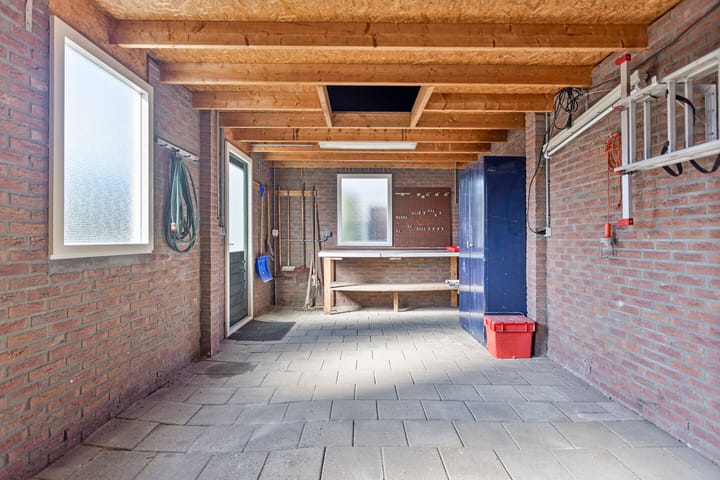 Foto 28 van 1e Wormenseweg 196