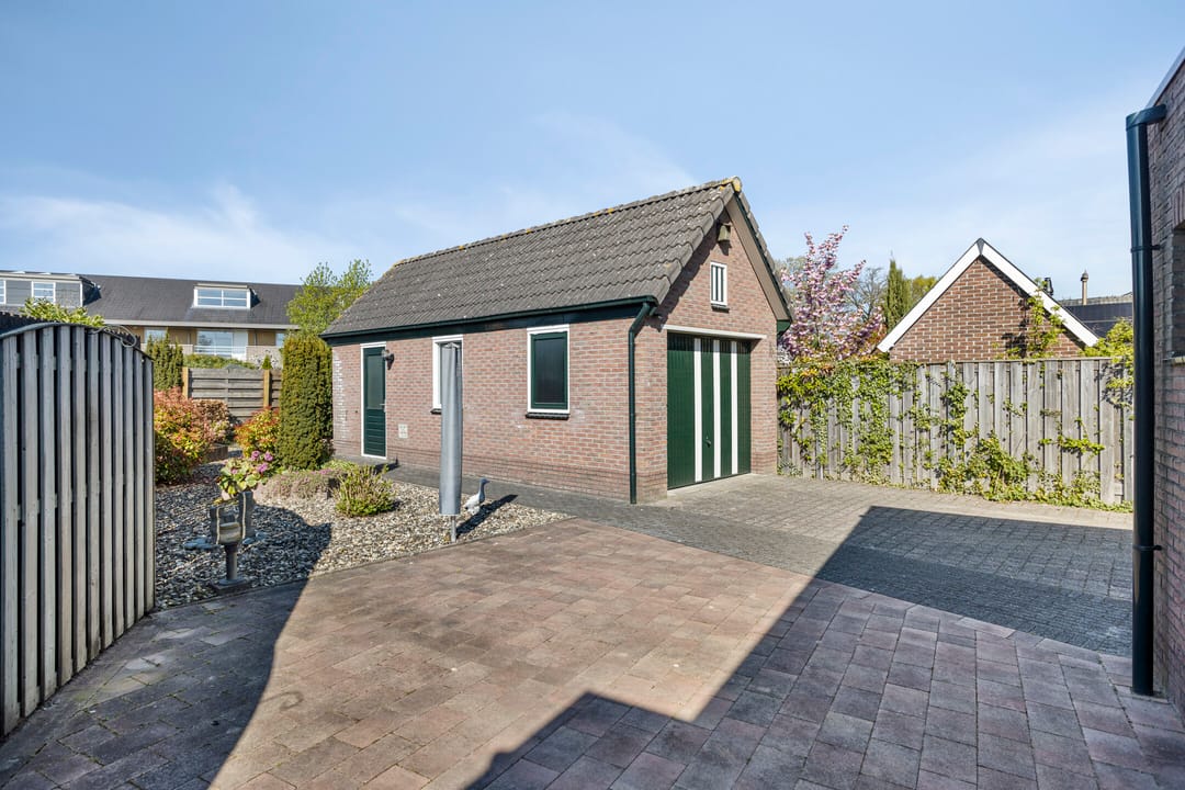 Foto 17 van 1e Wormenseweg 196