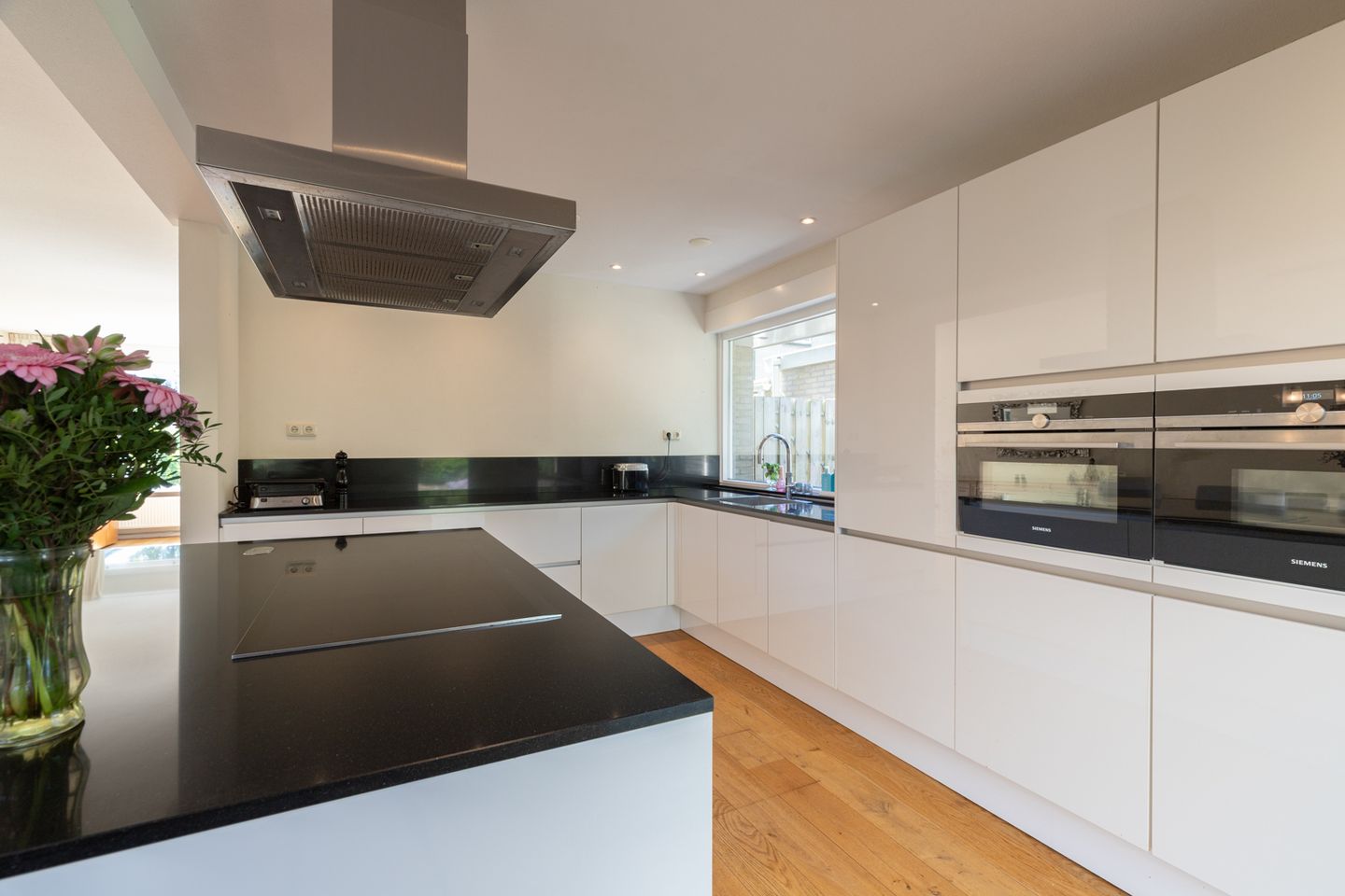 Photo 14 of Scheldestraat 49