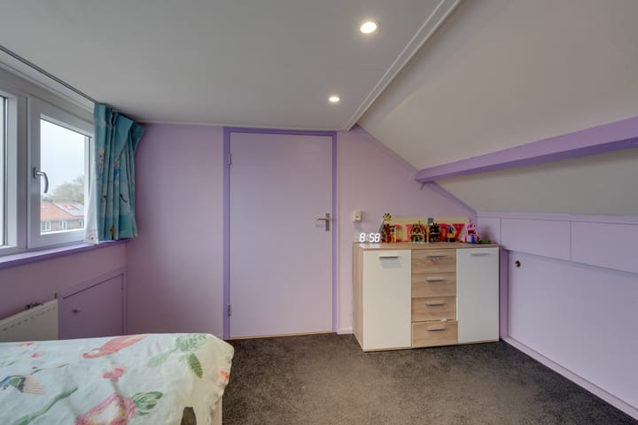 Foto 35 van Van IJsendijkstraat 69