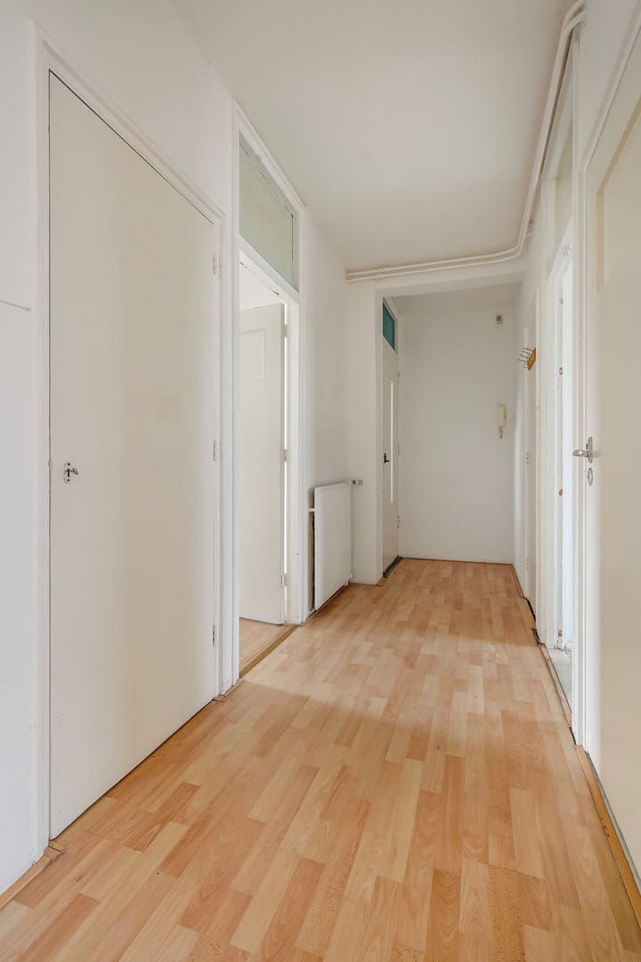 Foto 9 van Leyweg 852