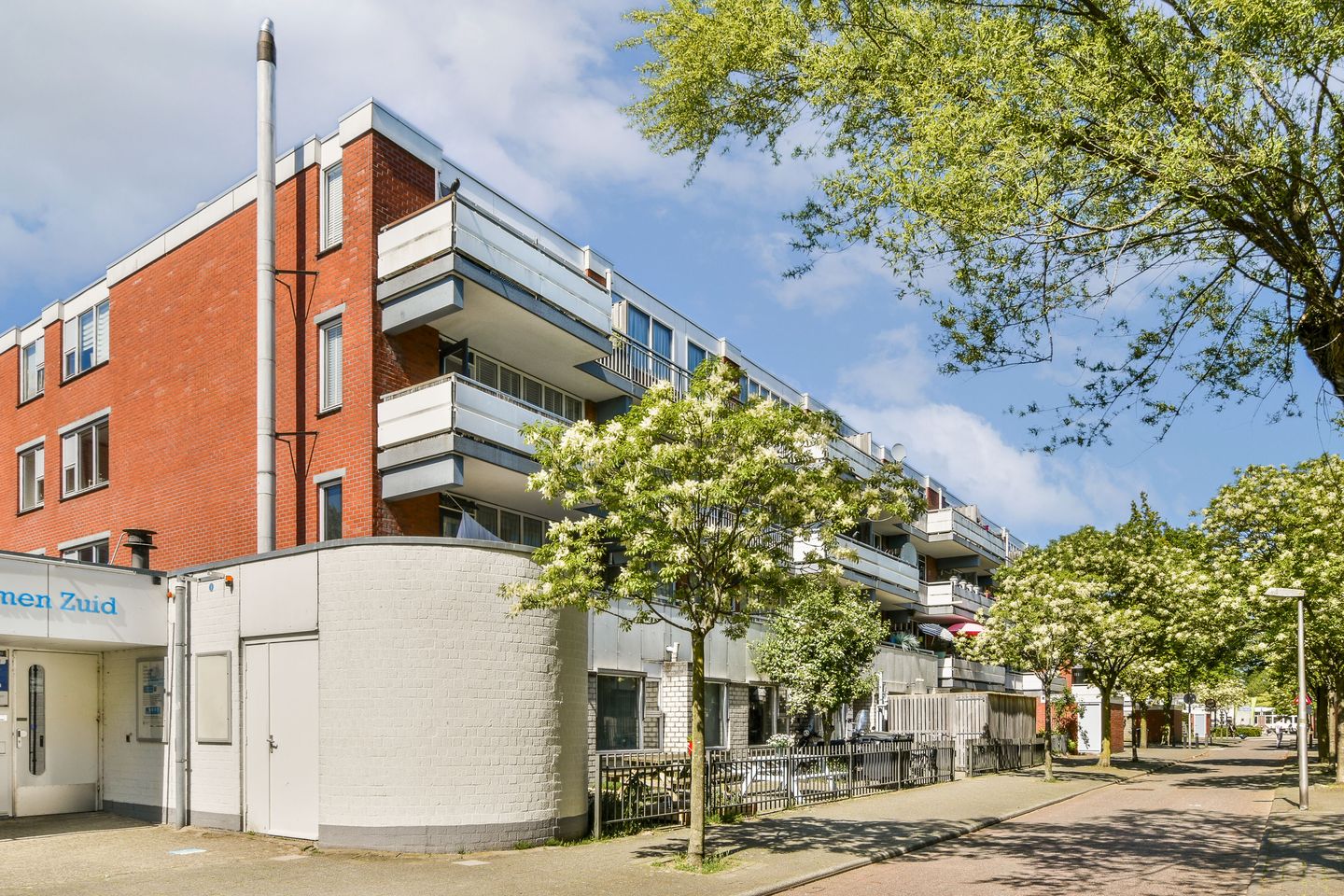 Photo 20 of Havikskruid 33