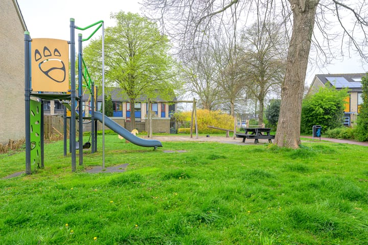 Foto 31 van Plevierstraat 61