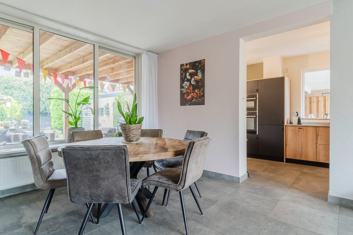 Foto 9 van Bachstraat 22