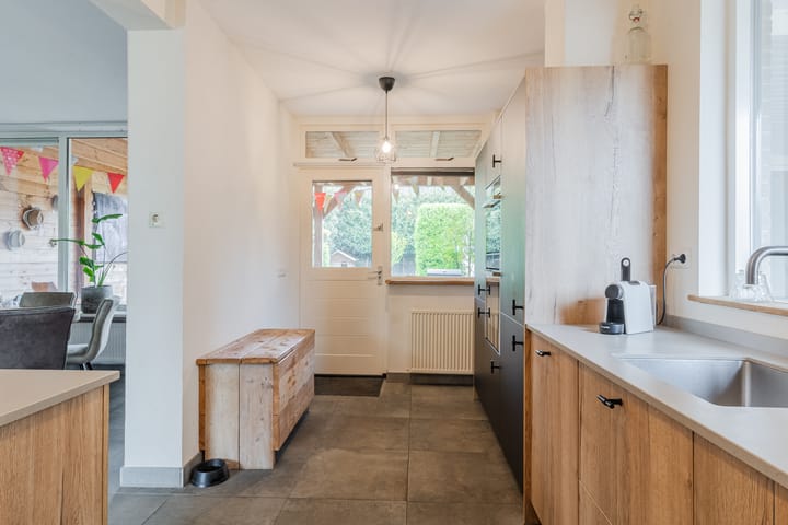 Foto 10 van Bachstraat 22