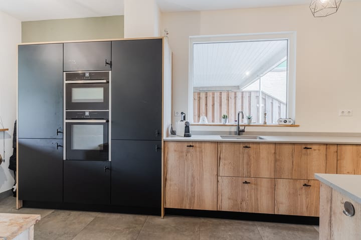 Foto 12 van Bachstraat 22