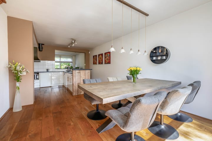 Foto 13 van Van Ruusbroecstraat 18