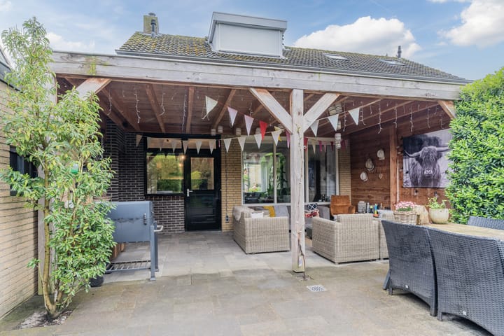 Foto 48 van Bachstraat 22