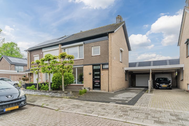 Foto 57 van Bachstraat 22