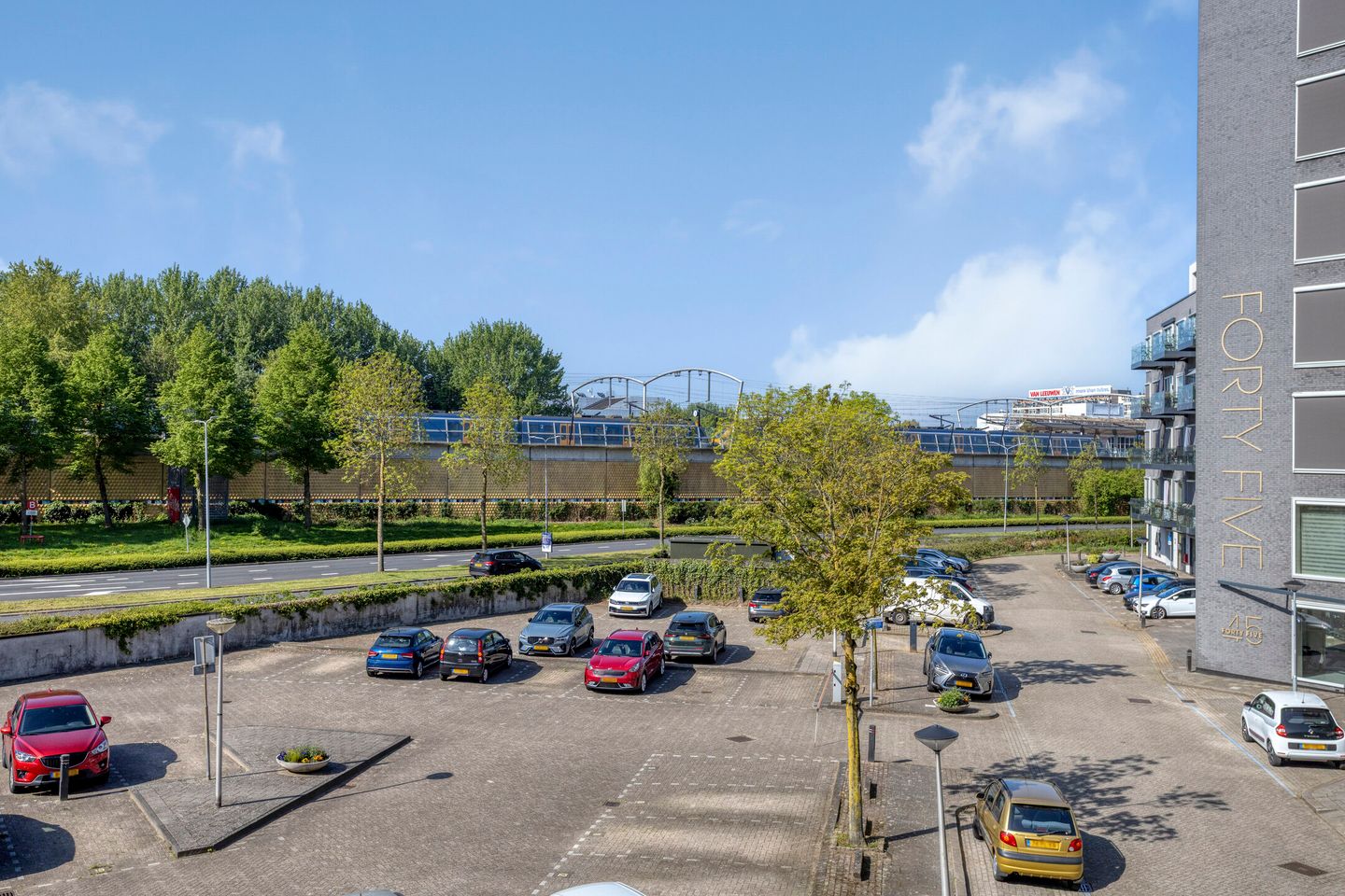 Photo 20 of Veilingdreef 56